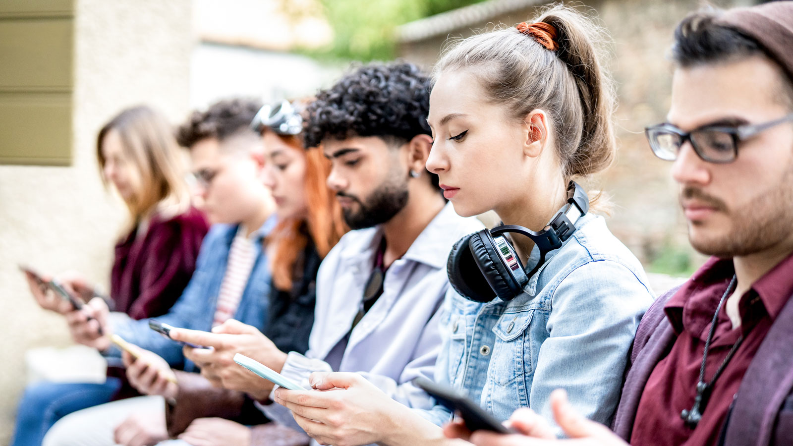 Presseinformation: Was bei Fake News echt hilft