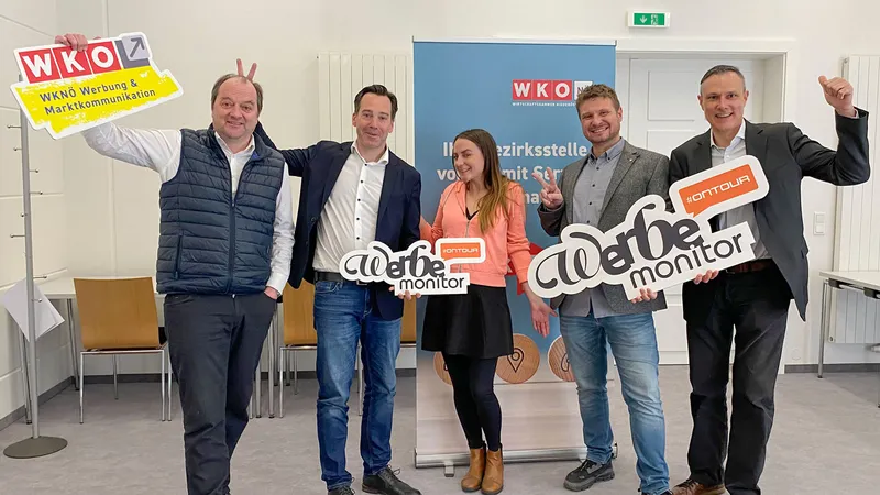 Lass uns zusammen WERKEN!